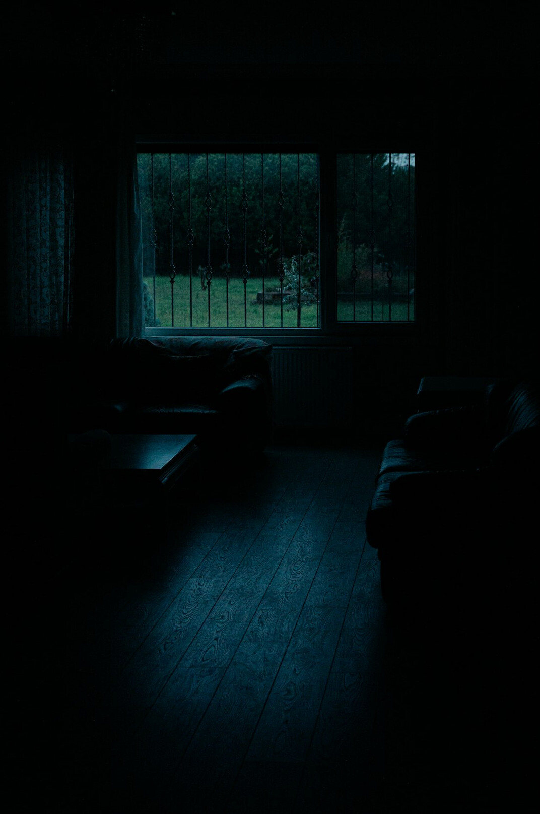 clock ticking in dark room